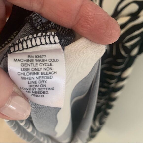 Liz Claiborne Faux Wrap Zebra Print Dress - M - Picture 5 of 5